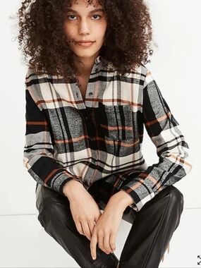 Madewell Oversized Ex-Boyfriend Shirt in Bromley Plaid Size M